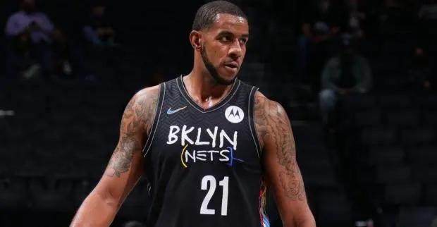 BB Sports-重返赛场驰援欧文？37岁阿尔德里奇将为独行侠试训