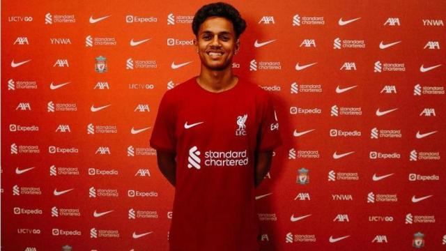 BB Sports-利物浦新援卡瓦略：父亲安哥拉人 4岁时险被卡车轧