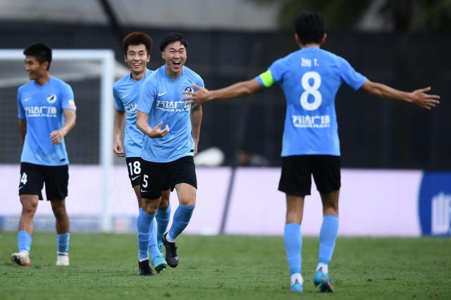 APP下载-【中超】商隐破门吴伟世界波 大连2比2亚泰两轮不败